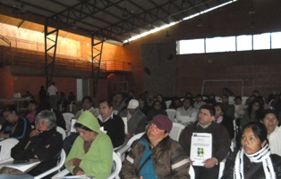 Promueven incorporación de feriantes a sistema previsional y de protección social