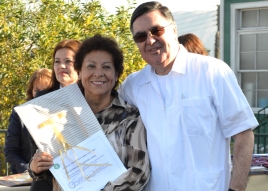 Reconocimiento a trabajadores en el Día del Hospital