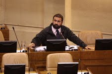 Diputado Gutiérrez: Eliminar términos “dictadura” y “derechos humanos” es burlarse de la historia