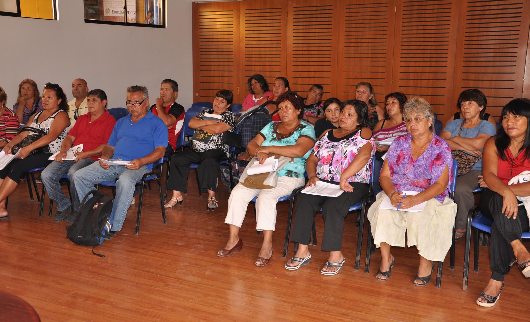 Excesivo aumento de botillerías preocupa a dirigentes vecinales de Alto Hospicio