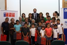 Niños vulnerables reciben apoyo de profesores jubilados en proceso escolar