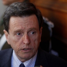 Las claves del poder de Carlos Larraín y su agenda propia