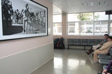 Murales fotográficos en el Hospital Regional montó Fundación Seguro Futuro