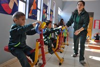 Alto Hospicio: Implementan máquinas de ejercicios en 3 jardines infantiles
