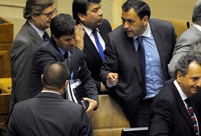 Diputados casi se agarran a combos y oposición acusa a Matthei de insultos