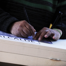 Chile renueva autoridades municipales en medio de debate por el voto voluntario