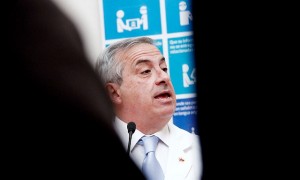Jaime Mañalich: “Compra que hicimos de vacunas contra meningitis agotó stock mundial”