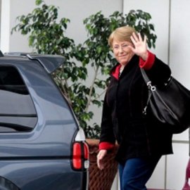 Michelle Bachelet en Chile. Día 1: “Silencios incómodos”