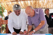 Productores de limón de pica y autoridades firman Acuerdo de Producción Limpia