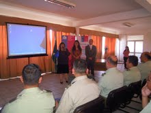 Capacitan a Carabineros sobre legislación orientada a los adultos mayores