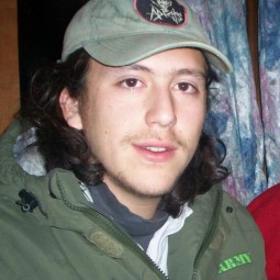 Contraloría rectifica que Carabineros puede dar de baja a cabo que mató a Matías Catrileo
