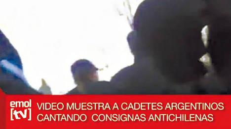 Un video xenófobo argentino eleva la polémica por los cantos militares