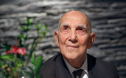 Muere a los 95 años Stéphane Hessel, el autor de ‘¡Indignaos!’