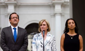 Ministras blindan a Beyer: “¿Por qué lo persiguen? ¿A quién quieren proteger?”