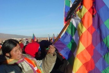 Nación Aymara se rearticula y opone a la agenda indígena del Gobierno