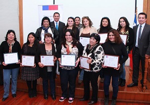 Capacitación digital para 14 mujeres gracias a programa Sence y Collahuasi