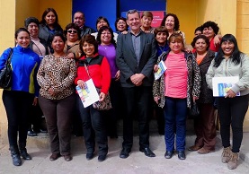 Dirigentes vecinales afiliados a Fonasa podrán acceder a beneficios de salud gratuita