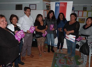 Difunden política de equidad de género en la localidad de Pisagua