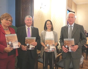 Emotivos poemas de la pampa, declamados en torno a la Semana del salitre