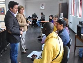 Implementan plan conjunto para obtención de documentos para inmigrantes