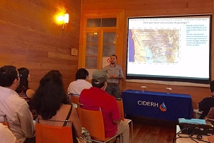Expertos analizaron avances del estudio sobre recarga de acuífero de la Pampa del Tamarugal