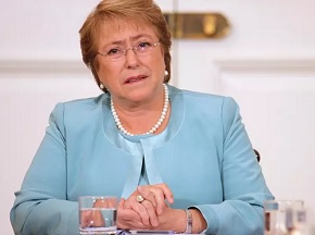 Bachelet pide la renuncia a todos sus ministros