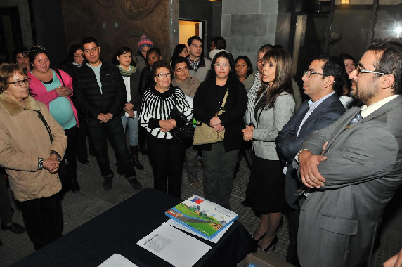 Autoridades de la región entregan subsidios habitacionales