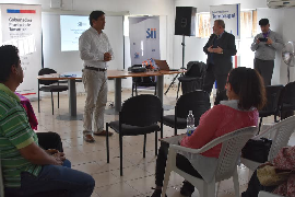 Gobernador del Tamarugal y Director Regional de SII exponen beneficios de reforma tributaria
