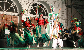 Exitosa presentación de ballet Antumapu en Iquique