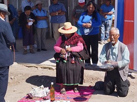 Comunidades indígenas aymaras simbolizan entrega de fondos UMA para obras de riego