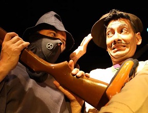 Ultimas presentaciones de la obra «Canciller Smith & Wesson», del Teatro Expresión-Unap