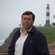 Jefe de Gabinete de Senador Rossi contraataca y anuncia acciones legales por declaración de la Nueva Mayoría