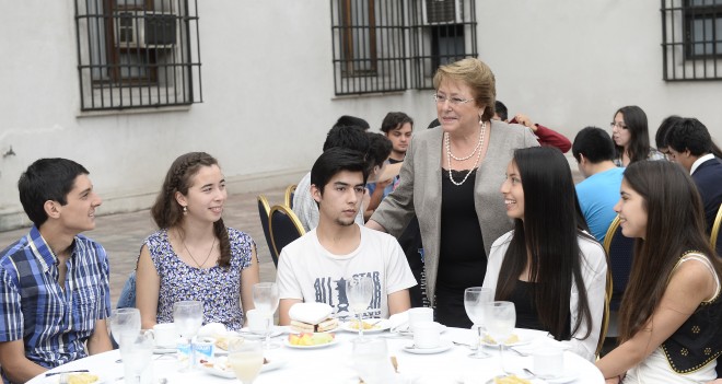 Bachelet: “Vamos a hacer que la gratuidad sea un derecho efectivo”