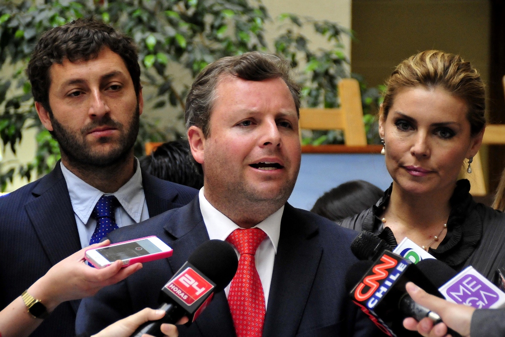 Trisotti exige al Gobierno explicaciones y solución concreta para evitar que alumnos UNAP queden sin gratuidad