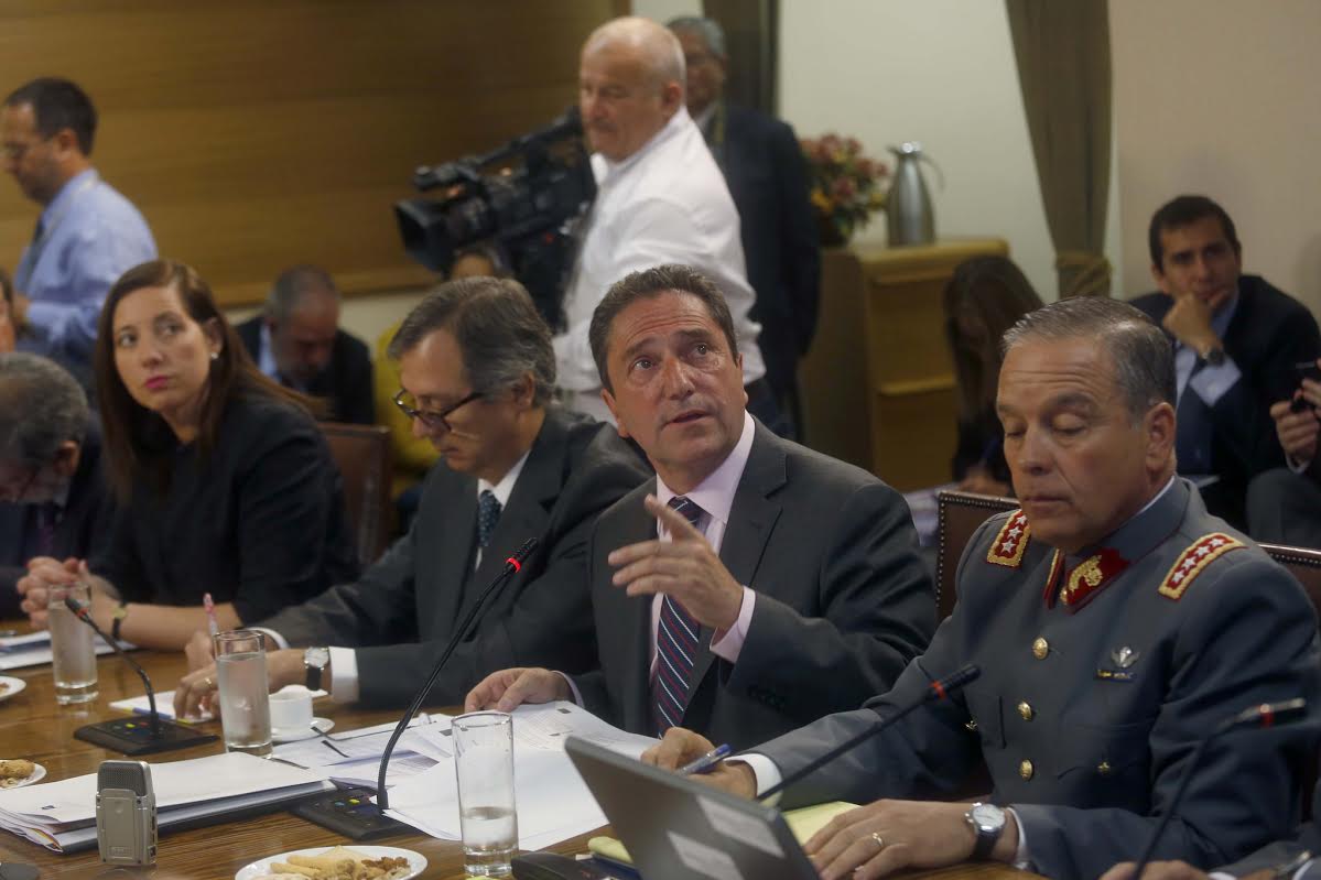Ministro de Defensa: «Fraude con cargo a fondos de Ley Reservada del Cobre fue denunciado por el propio Ejército»