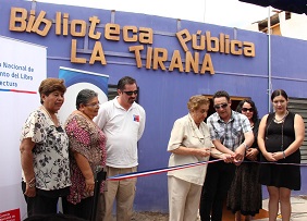 Entregan nueva biblioteca pública a comunidad del poblado de La Tirana