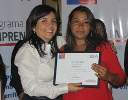 Usuarias del FOSIS, destacan apoyo para que desarrollen emprendimientos semilla