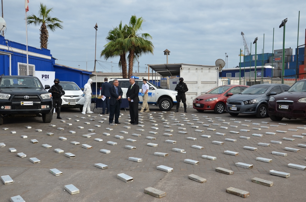 Fiscalía y PDI detienen banda de narcotráfico e incautan 330 kilos de droga