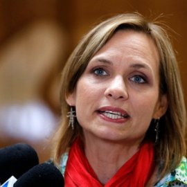 Presidenta de la DC respalda a cuestionado diputado Fuentes, pero califica de «compleja» denuncia sobre financiamiento de campaña