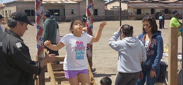 Con juegos criollos cierran celebración del 18 en Salitrera Humberstone, a la usanza pampina