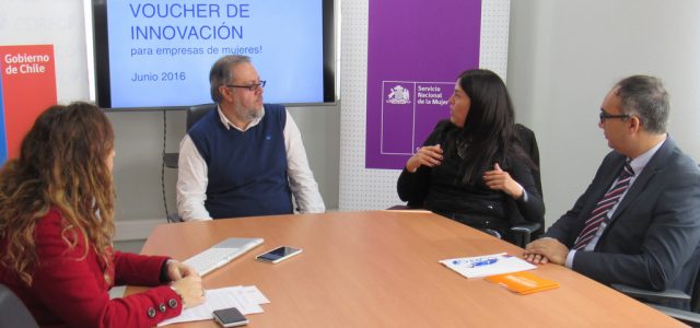Corfo y Sernam llaman a concursar a mujeres líderes de empresa
