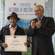 Orgullo regional: Campesino aymara obtuvo primer lugar nacional en poesía en concurso “Historias de Nuestra Tierra”