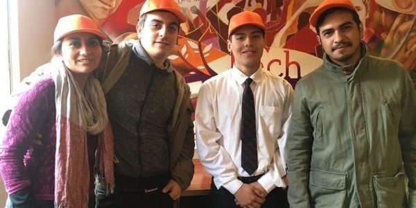 «Los estudiantes se toman La Moneda sin bombardearla ni matar a nadie»