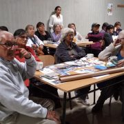Orientan a Adultos Mayores sobre Aporte Previsional Solidario de Vejez, Bono de Invierno y otros beneficios
