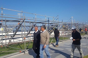 Instalan techo de 10 metros de altura en el recinto que albergará Mundial de Hockey Femenino Iquique 2016