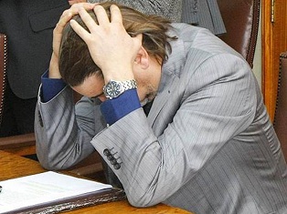 Conoce la presentación que hizo secretaria abogada, denunciando a Rossi