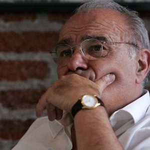 Polémica muñeca cobró la cabeza de Fantuzzi: Renunció a la presidencia de Asexma