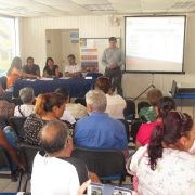 Centro de Salud Familiar se reúne con vecinos de El Boro