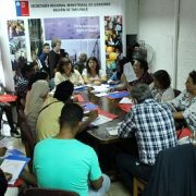 Mesa de trabajo con representantes de migrantes. Ya son más de 30 mil los que residen en Tarapacá