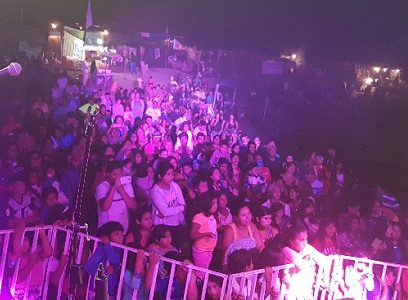 Con fiesta celebraron carnavales en  Barrio Salitrera Victoria y Playa Palo Buque